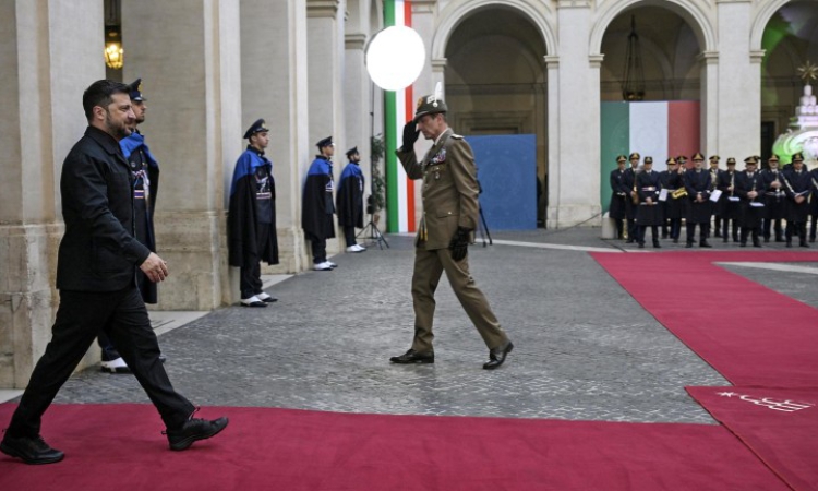 Зеленски поиска 800 000 армия